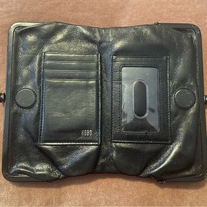 Hobo Lauren clutch wallet - black leather